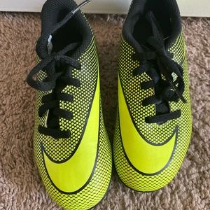 Kids Nike Socer shoes 11c